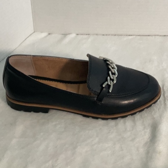 Kelly & Katie Black and Silver Chain Detail Flats - Picture 6 of 8